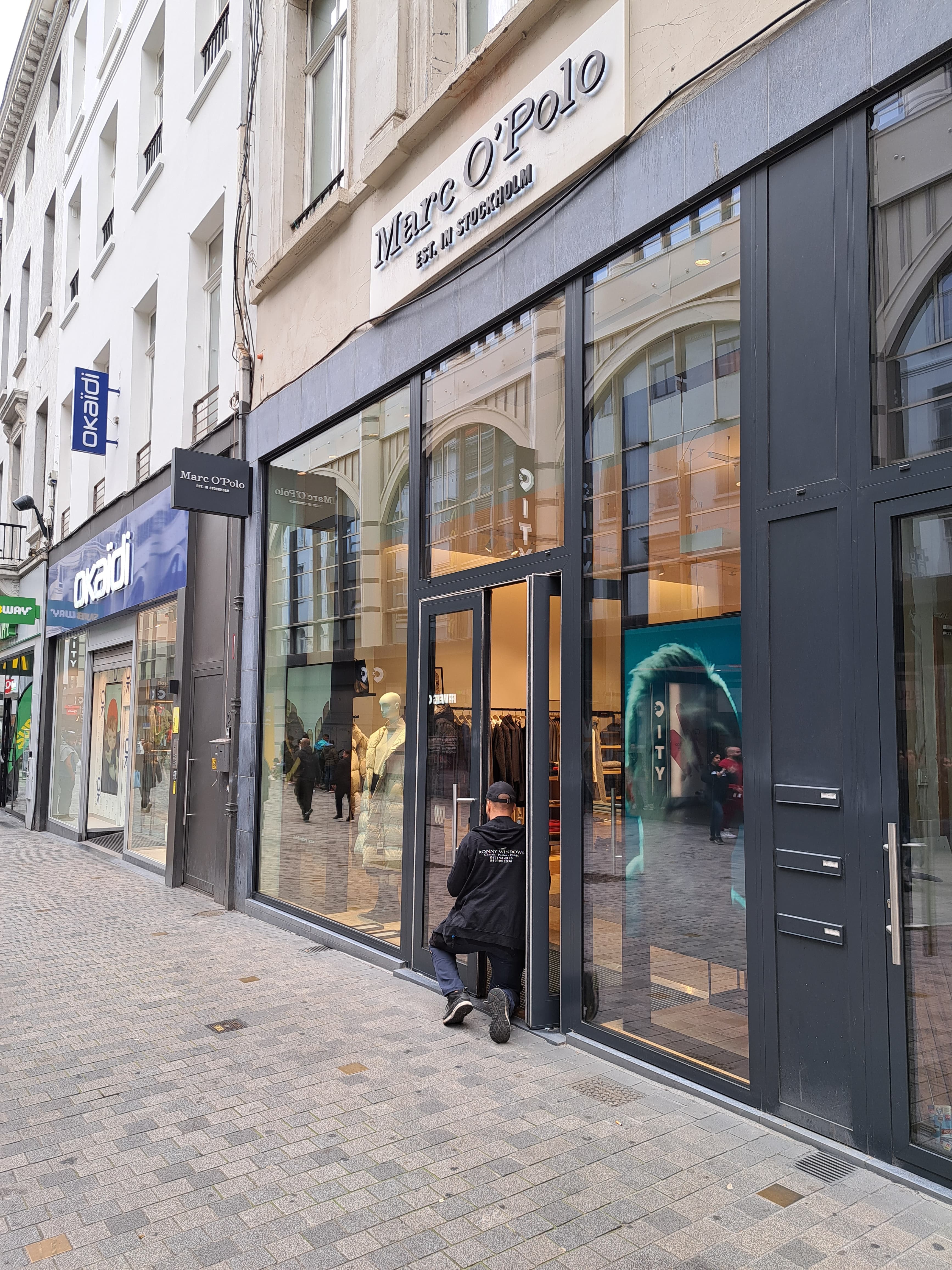 Vitrine Marc O'Polo — Ronny Windows